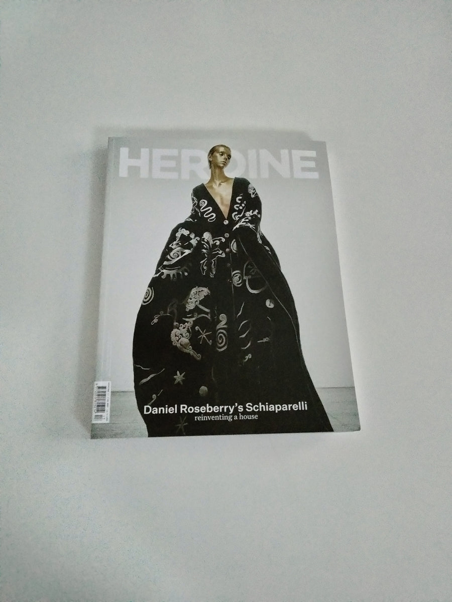HEROINE 17: FANTASY ISLAND